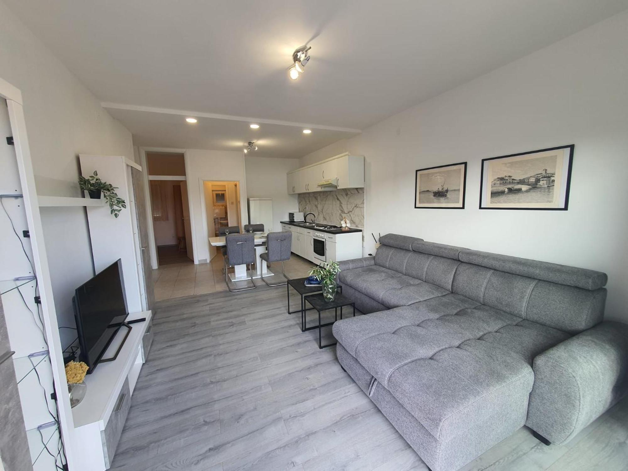 Guesthouse Mila Tisno Bagian luar foto