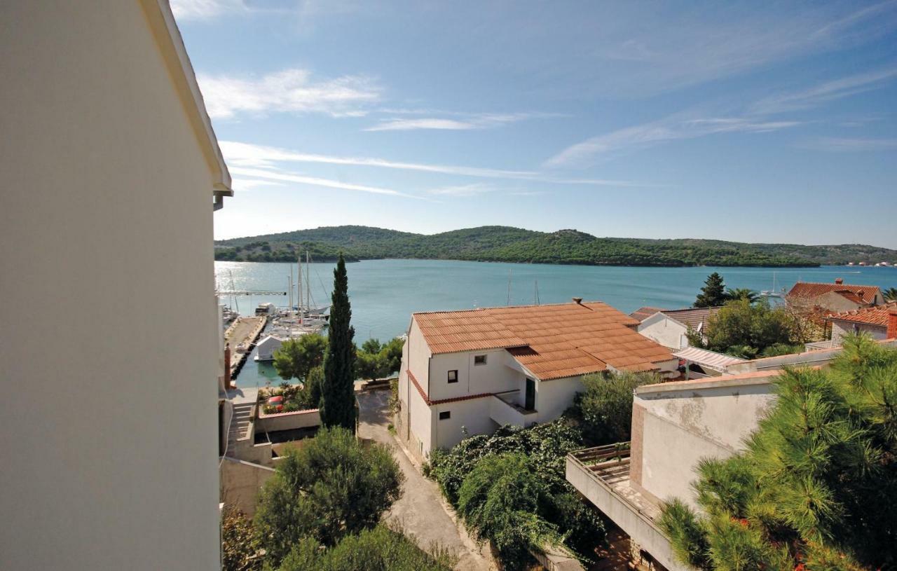 Guesthouse Mila Tisno Bagian luar foto
