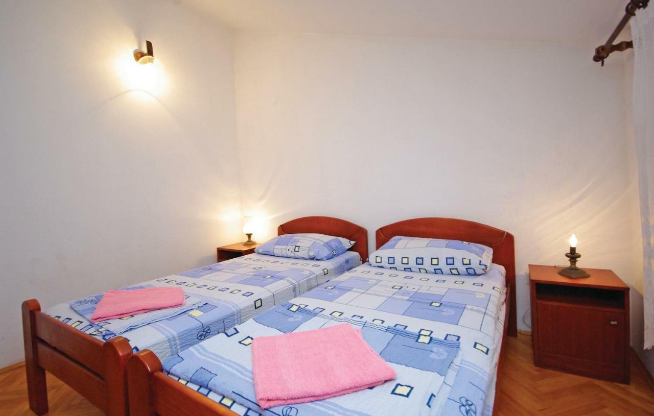 Guesthouse Mila Tisno Bagian luar foto