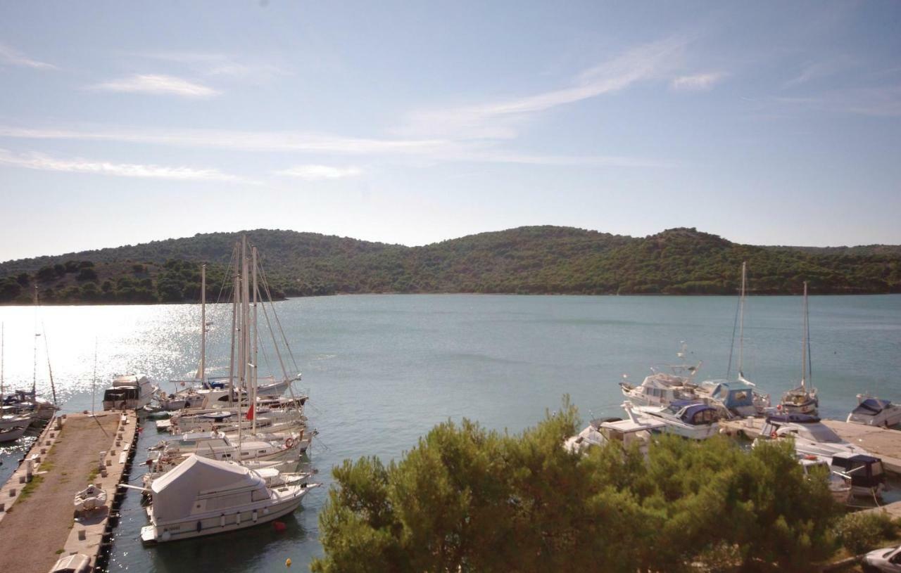 Guesthouse Mila Tisno Bagian luar foto