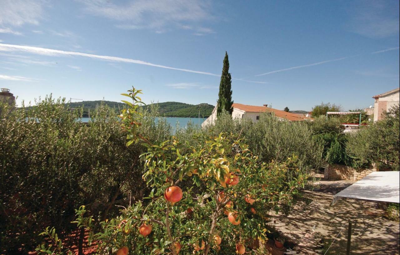 Guesthouse Mila Tisno Bagian luar foto