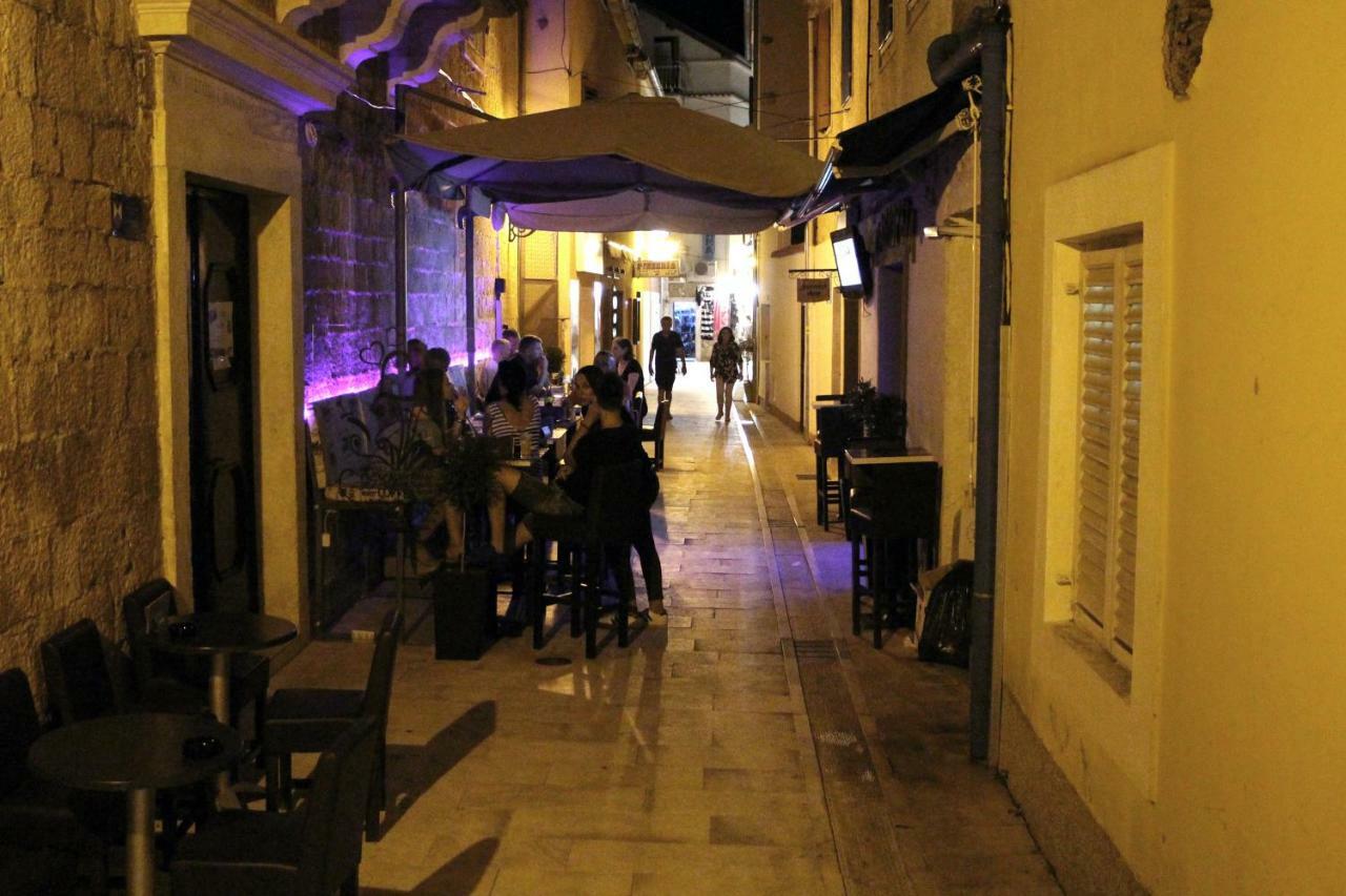 Guesthouse Mila Tisno Bagian luar foto